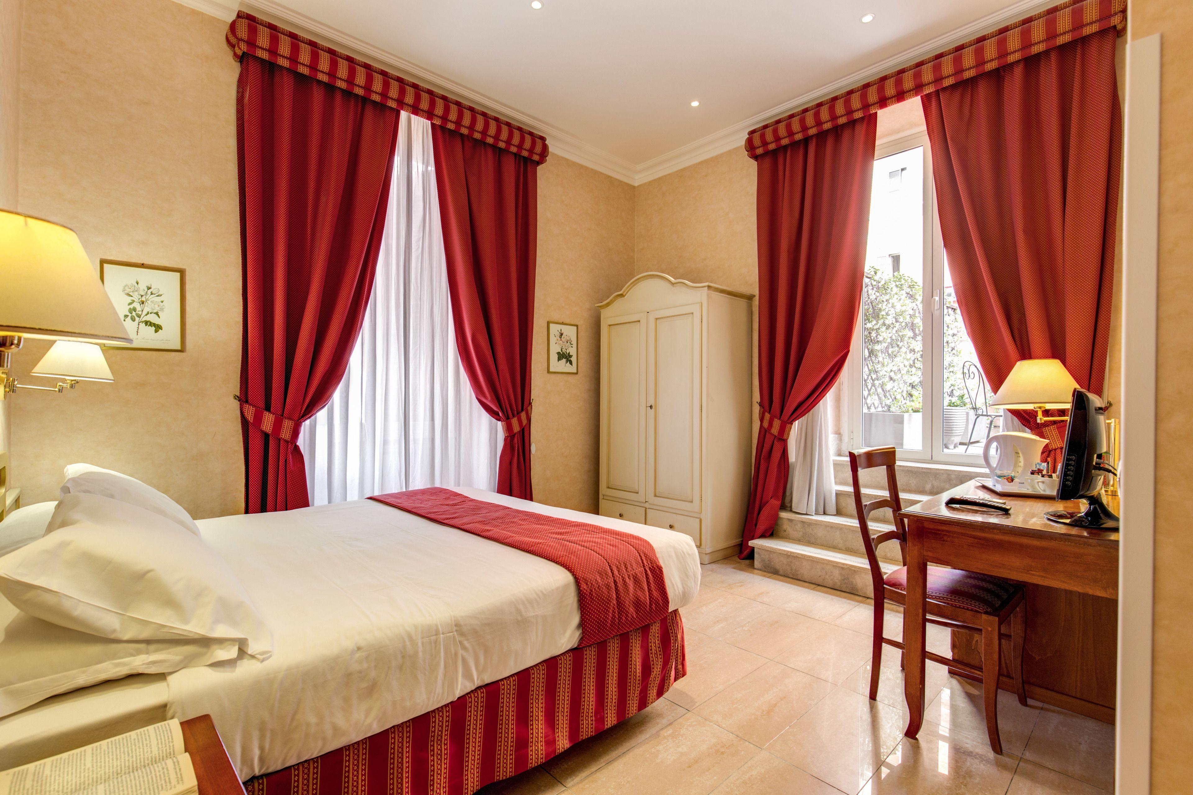 Manin Suites Lt — Foto 2